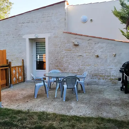 Quatre As - Au Calme